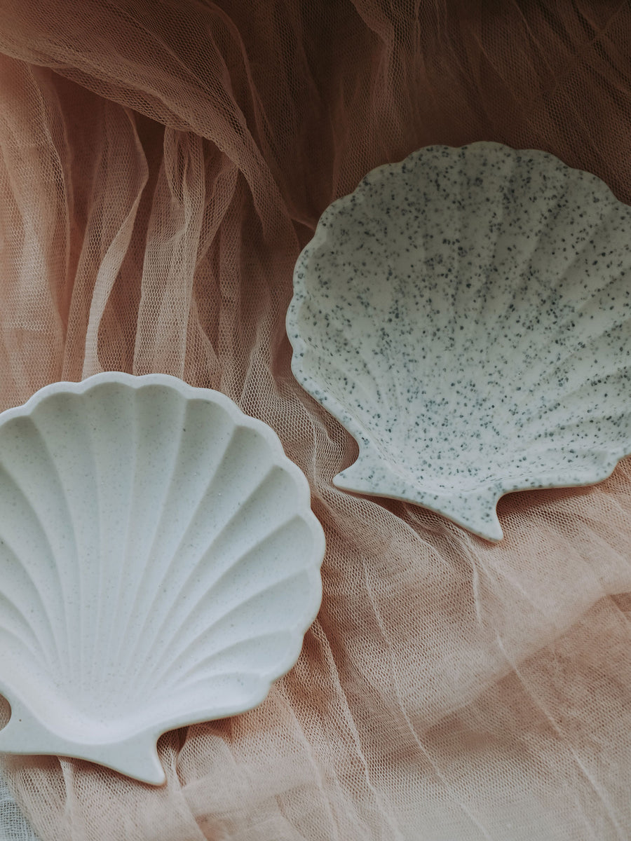 Petite Seashell Tray (sand series)